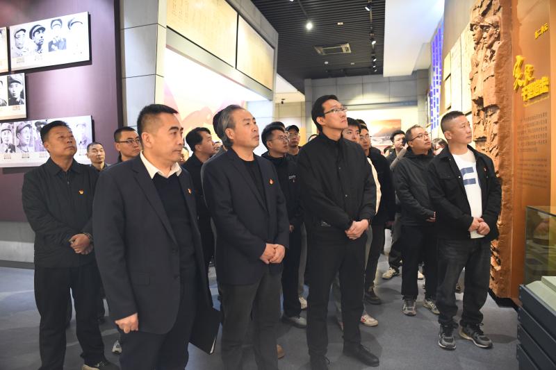 1774518548172925.jpg 1111111111111.jpg