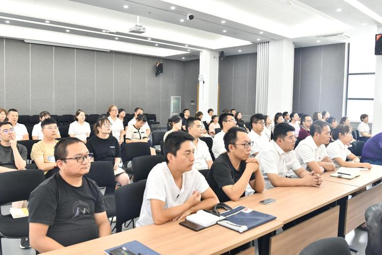 1627111369903395.jpg 216e28dd6b9b4366fdc8d03355886dc_爱奇艺.jpg